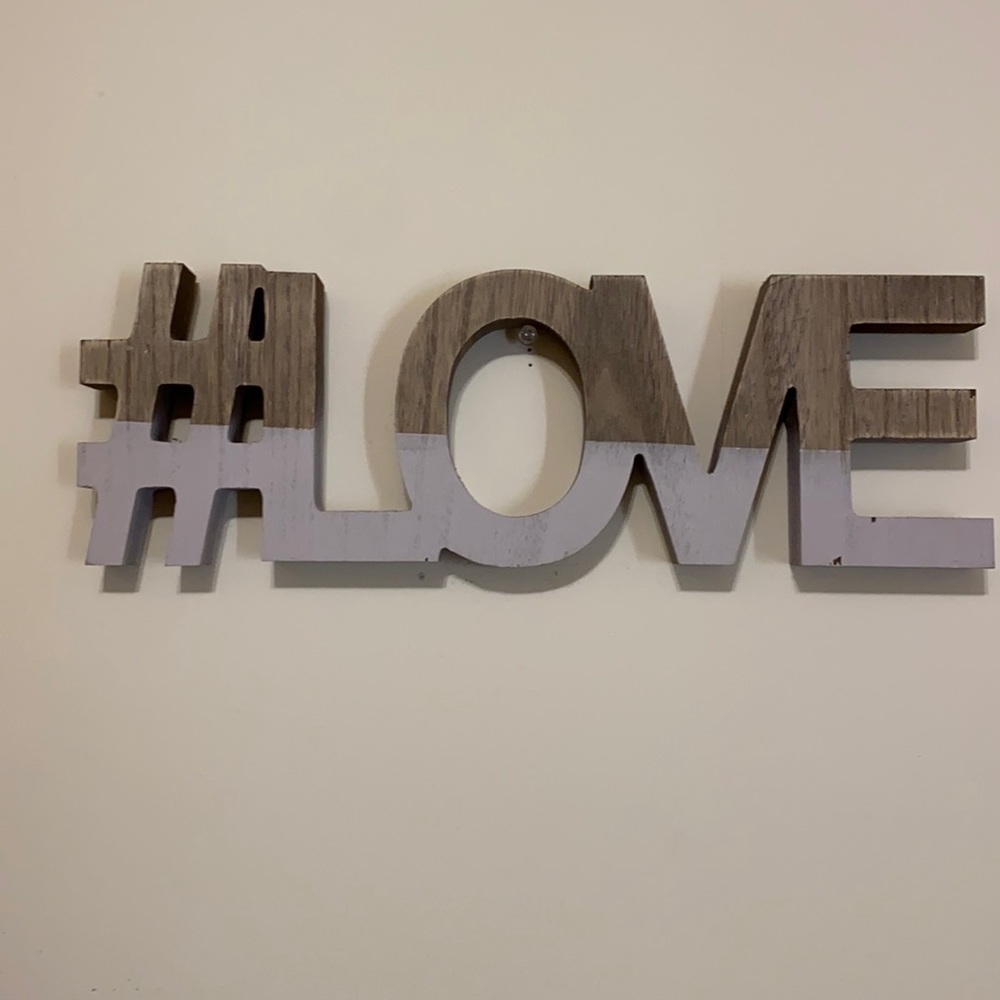 #LOVE sign